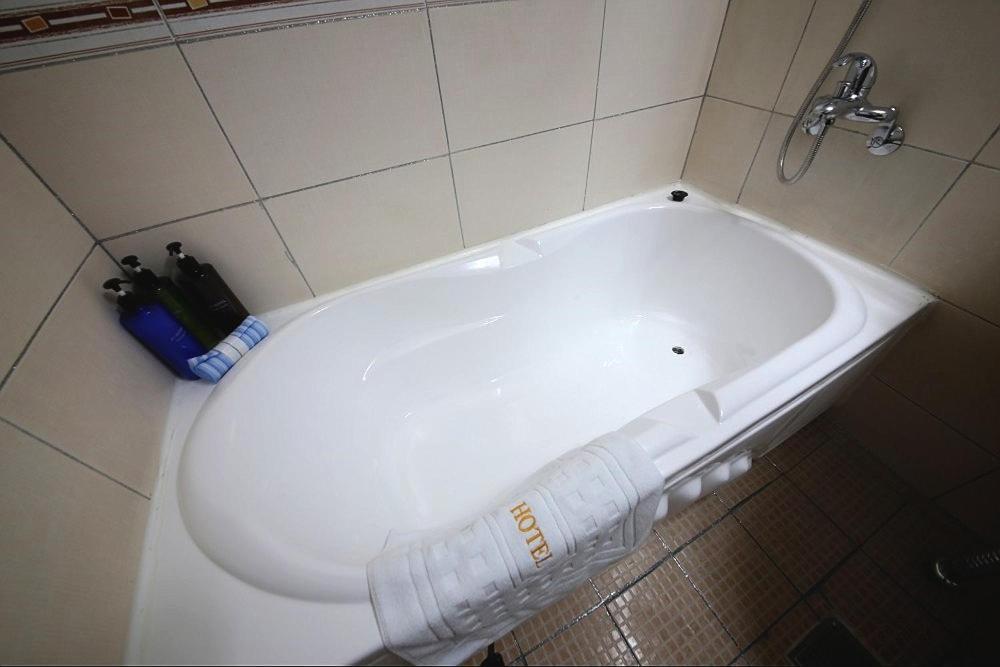 巨济艾帕拉斯酒店 巨济市 外观 照片